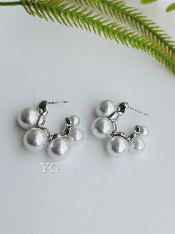Pearl earrings