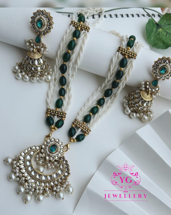 Kundan necklace