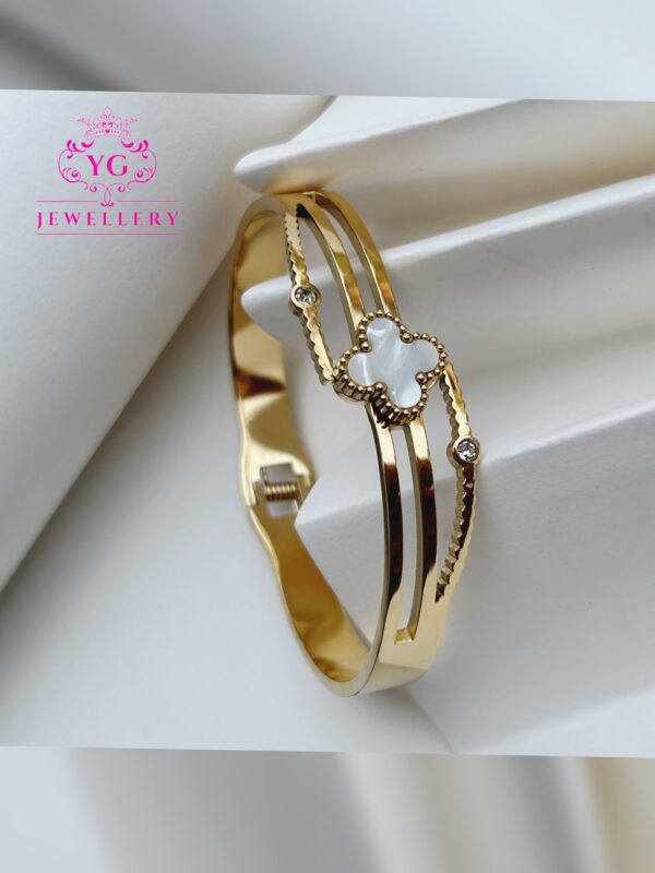 Gold plated bracelet